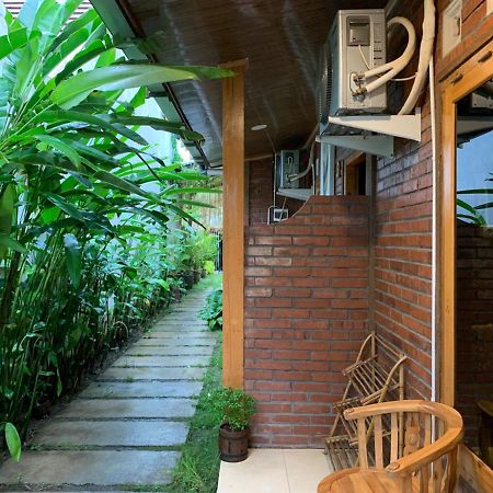 Budi Bambu Homestay Yogyakarta Bangunjiwo Mitra Reddoorz Jarakan 외부 사진